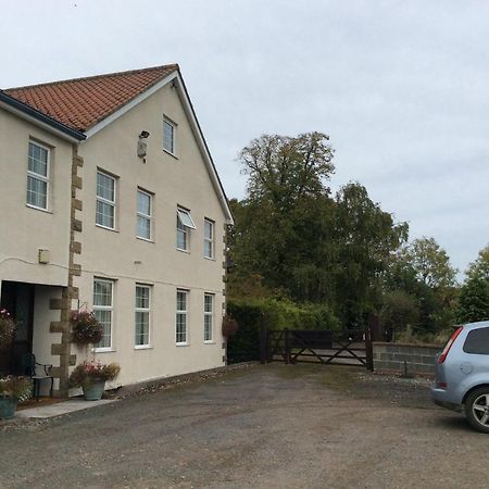 Mill Farm B&B グレート・アイトン エクステリア 写真